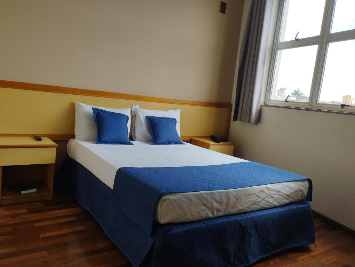 Summit Inn Hotel Pouso Alegre Bagian luar foto