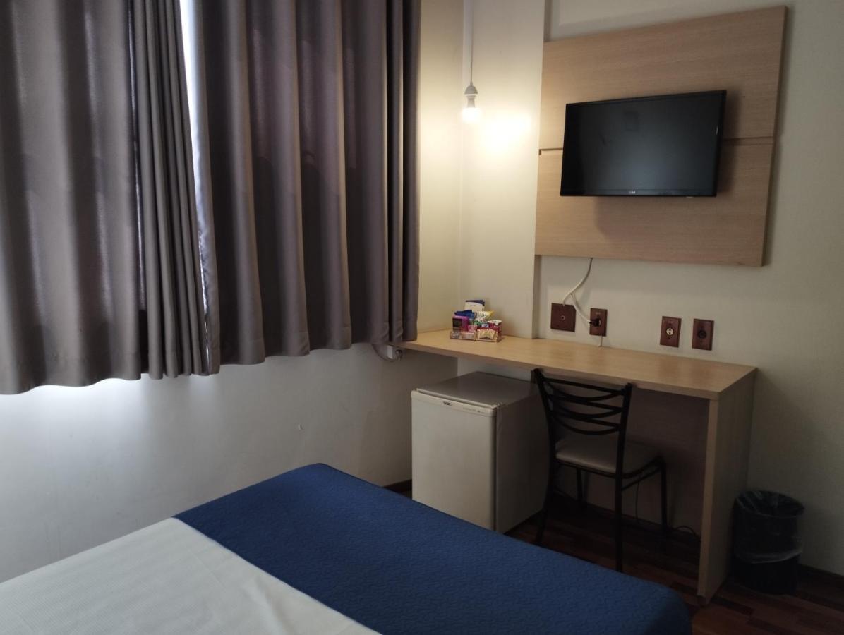 Summit Inn Hotel Pouso Alegre Bagian luar foto