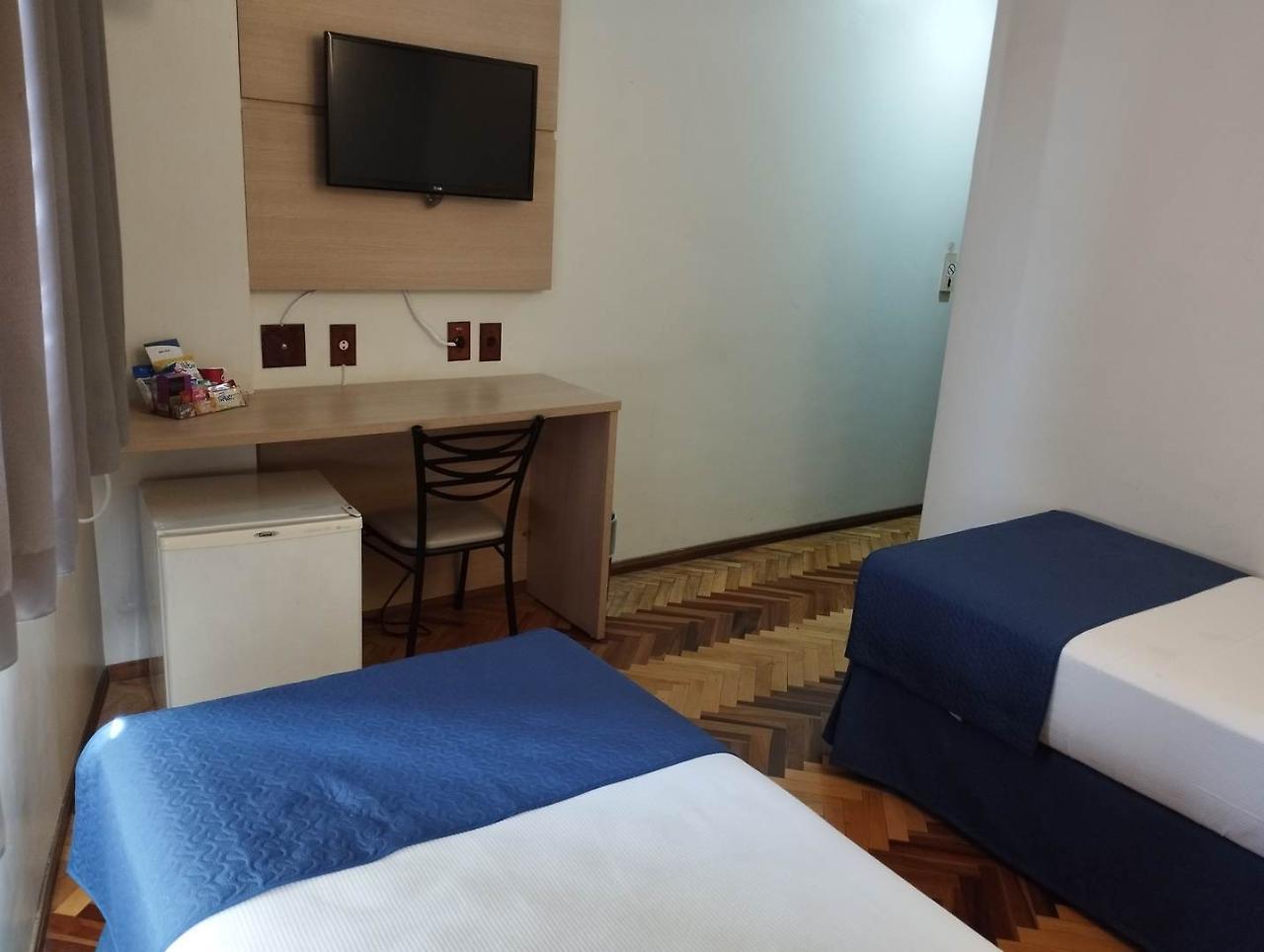 Summit Inn Hotel Pouso Alegre Bagian luar foto
