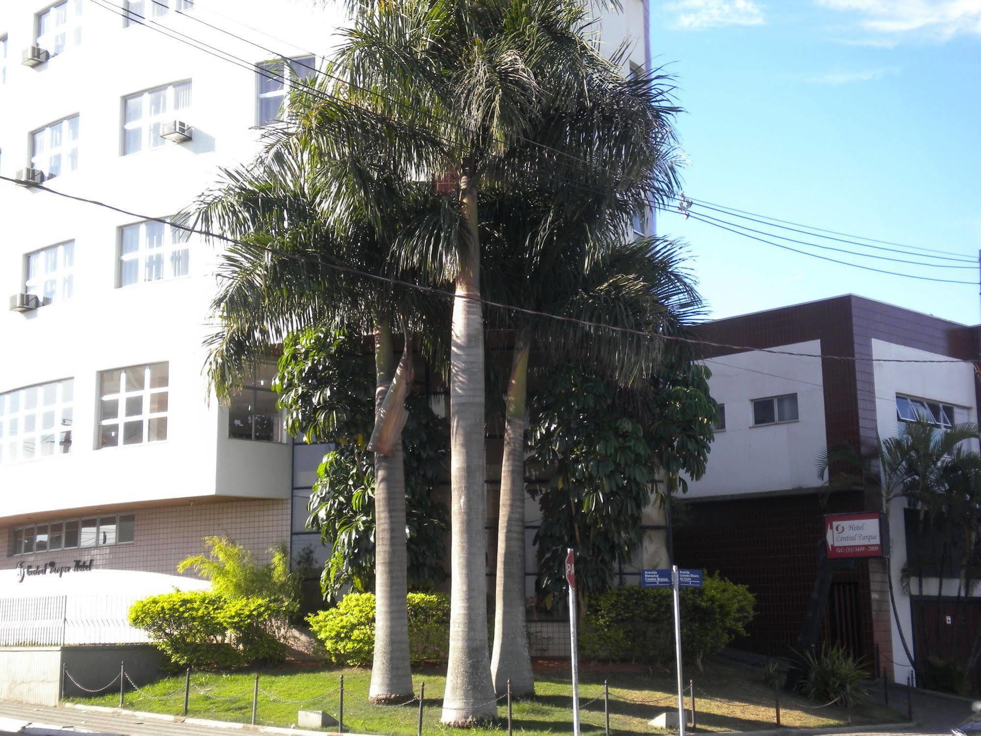 Summit Inn Hotel Pouso Alegre Bagian luar foto